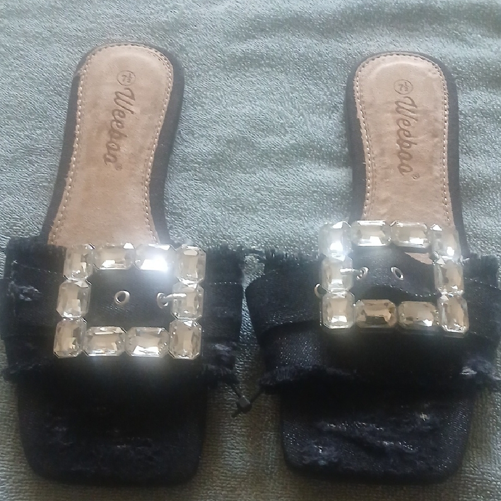 Weesbae Black Gem-Embellished Slide Sandals